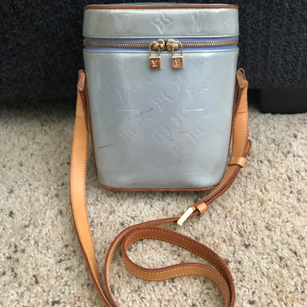 Authentic LV Louis Vuitton Vernis Sullivan